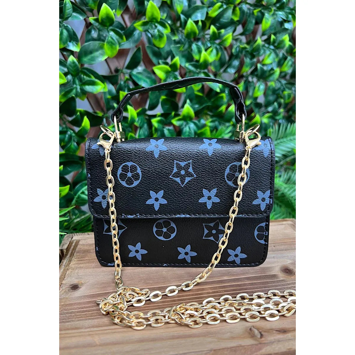 Black Star Crossbody w/ Handle Purse